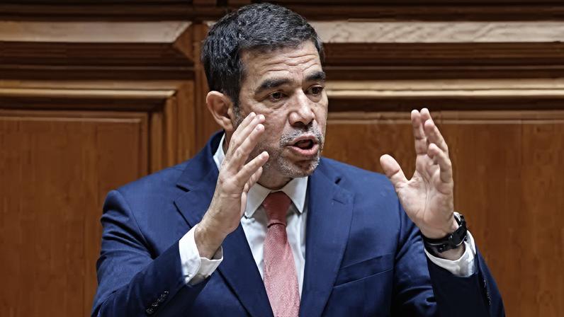 Governo abstém-se de mecanismo de solidariedade para refugiados