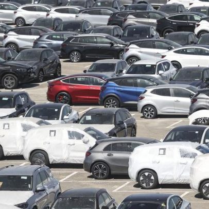 Vendas de automóveis na UE sobem 1,4%; elétricos crescem 27,6%