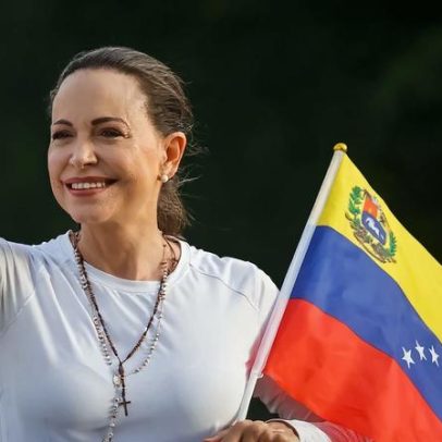 Corina Machado fugiu clandestinamente de barco para Curaçao