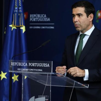 Governo anuncia formação sobre IA para jornalistas