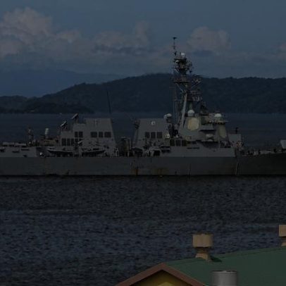 Barco atingido pelos EUA escoltava navio rumo ao Suriname
