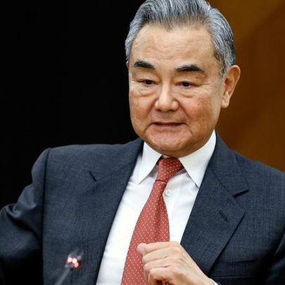 China condena venda recorde de armas dos EUA a Taiwan