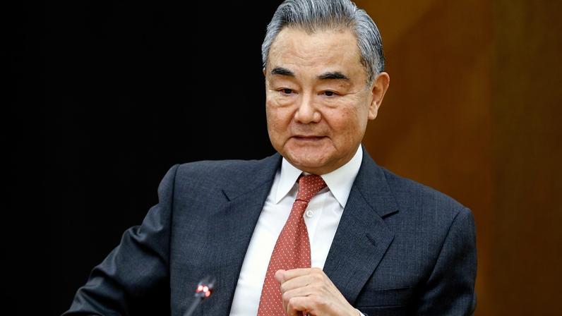 China condena venda recorde de armas dos EUA a Taiwan