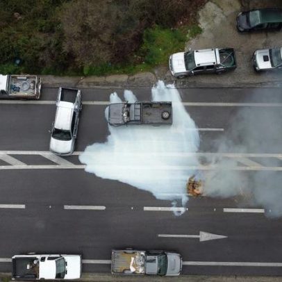 Polícia grega lança gás lacrimogénio sobre agricultores