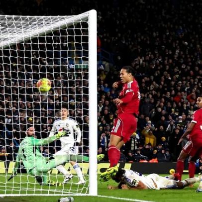 Liverpool e Leeds empatam 3-3 no dérbi