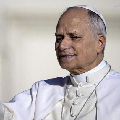 Papa diz para não perseguir políticos, jornalistas ou religiosos
