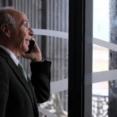 Advogados podem revelar clientes para defender a honra