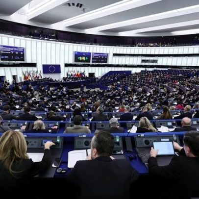 Parlamento Europeu apela ao uso de ativos russos