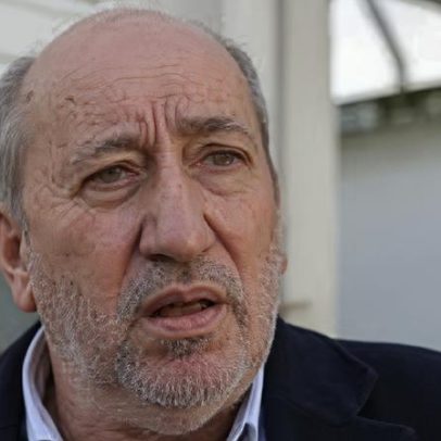 António Filipe afirma que a Constituição tem de ser cumprida