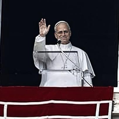 Papa envia camiões de ajuda humanitária à Ucrânia