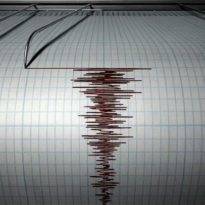 Japão emite alerta de tsunami após sismo de magnitude 7,6