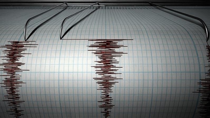 Japão emite alerta de tsunami após sismo de magnitude 7,6