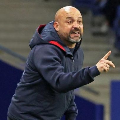 De motorista a 5.º lugar na LaLiga, a história do treinador do Espanyol