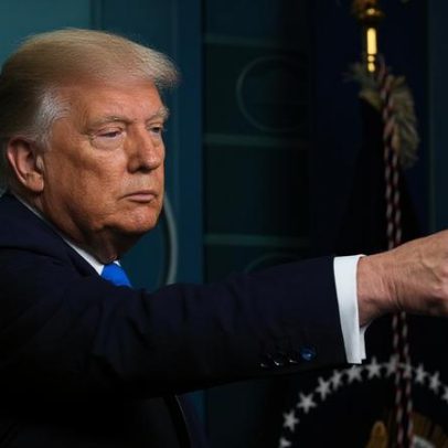 Trump ordena bloqueio de petroleiros sancionados que entram e saem da Venezuela