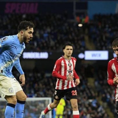 Guardiola diz que Messi é o melhor de sempre e nunca o vi cruzar assim