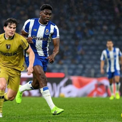 Samu amplia vantagem do FC Porto no Dragão