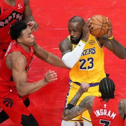 LeBron abdica de recorde de 18 anos para assegurar vitória