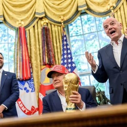 Donald Trump participa no sorteio do Mundial 2026