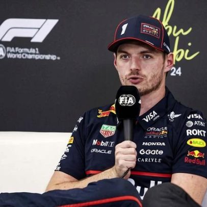 Verstappen admite jogadas mentais contra os McLaren