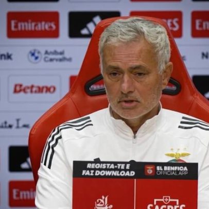 Mourinho brinca com horário da conferência: esperava que não aparecessem