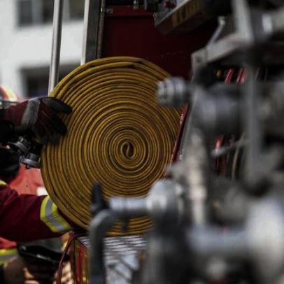 Incêndio em conduta de restaurante obriga evacuação no Centro Vasco da Gama