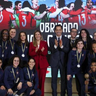 Proença destaca orgulho na seleção feminina após Mundial