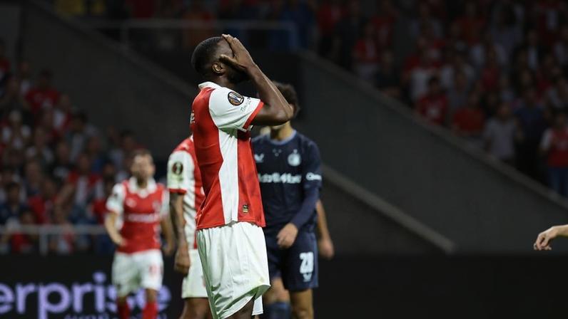 SC Braga enfrenta problema com Niakaté