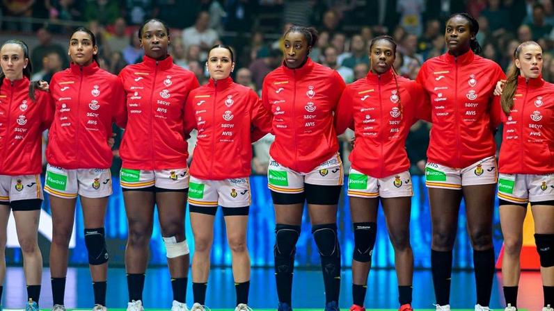 Seleção espanhola alvo de insultos racistas no Mundial de andebol feminino. IMAGO