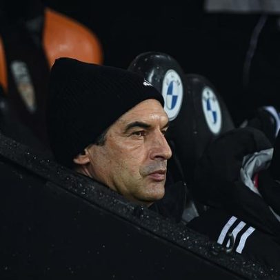 Paulo Fonseca regressa ao banco e perde após nove meses