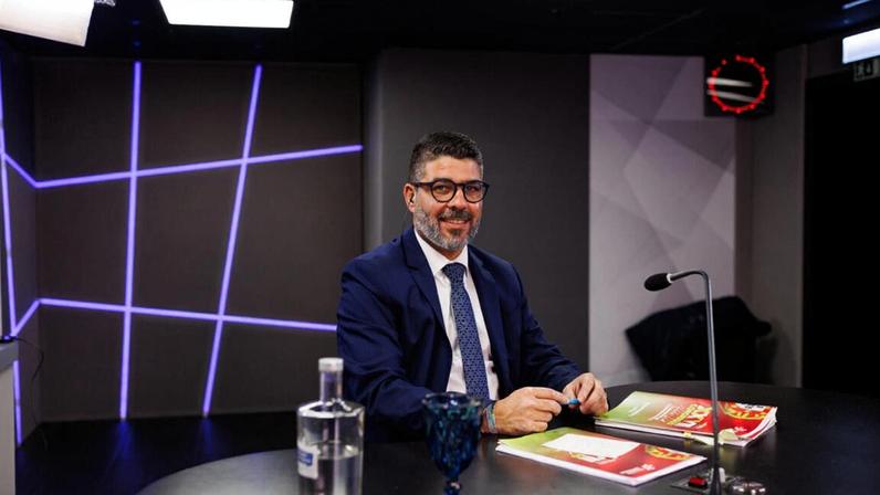 Pedro Pimpão alerta que país não pode ficar sem imprensa escrita