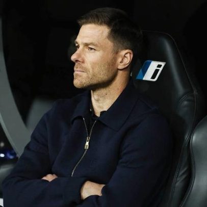 Alonso aponta três finais para inverter crise do Real Madrid