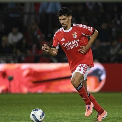 Tomás Araújo pode ser alvo de clubes de topo no verão, diz agente