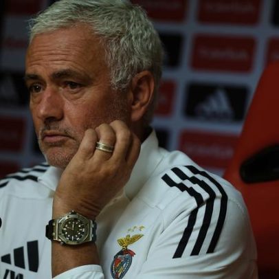 Mourinho afirma que Otamendi não lhe dá motivo de preocupação