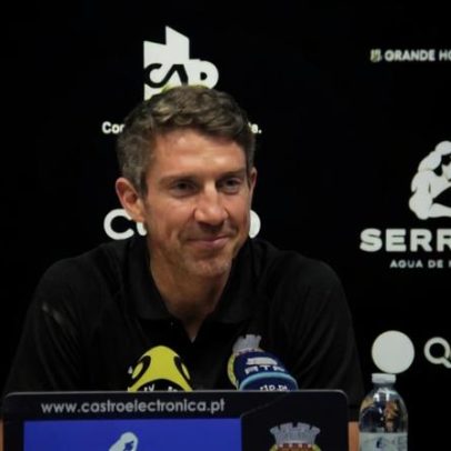 Arouca: Vasco Seabra encerra passagem e pede mais agressividade