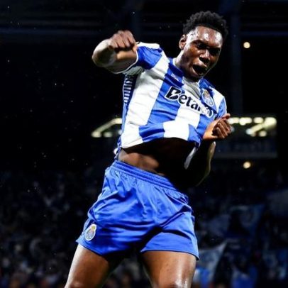 Samu lidera goleadores espanhóis em 2025/2026, ex-Benfica no pódio
