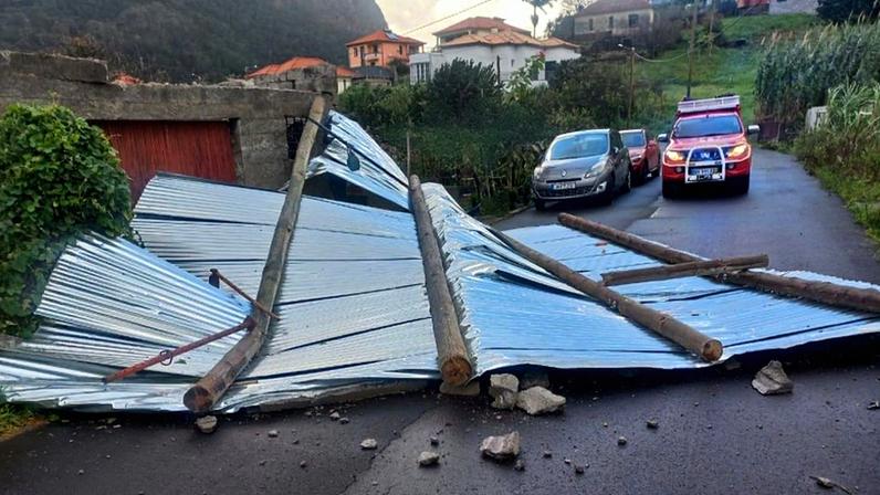 Depressão Emília não dá tréguas na ilha da Madeira e causa vários condicionamentos - Foto: Proteção Civil do Machico