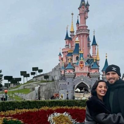 Rúben Dias celebra o Natal com a namorada: jogos, comida e Disney (fotos)