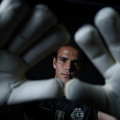 Sporting renova contrato com Diego Callai até 2030