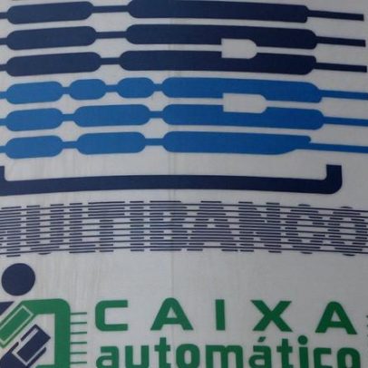 Moçambique regista redução no número de caixas ATM