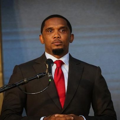 Eto'o afasta o selecionador camaronês três semanas antes da CAN