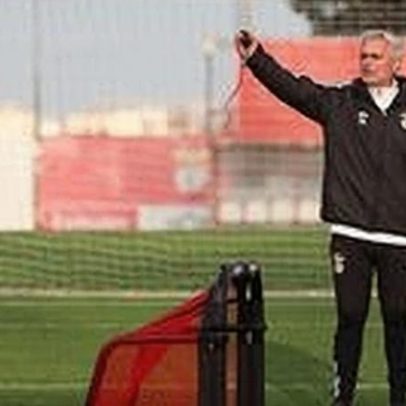 Mourinho pode ficar apenas se Benfica e Seleção tiverem maus resultados