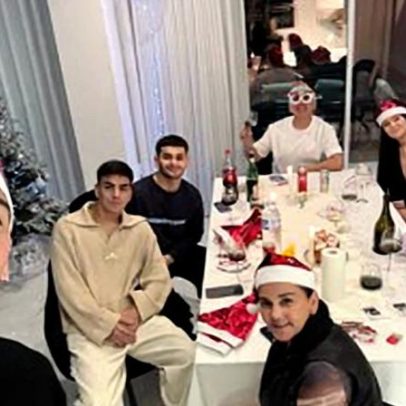 Jogadores do Benfica celebram o Natal com fotos