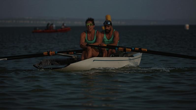 Patrícia Batista e Afonso Costa sagraram-se campeões da Europa de remo de mar na Turquia. Foto COP