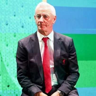 Lenda do Liverpool quase morreu, revelou ter dificuldade para respirar