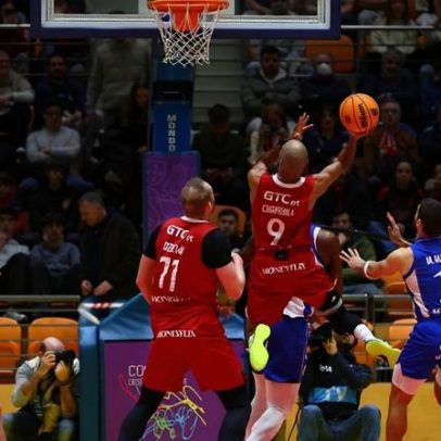 Benfica vence FC Porto e conquista a 16.ª Supertaça