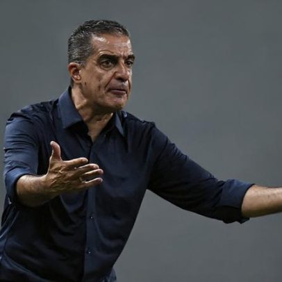 Renato Paiva denuncia roubo de mala de cliente premium em avião