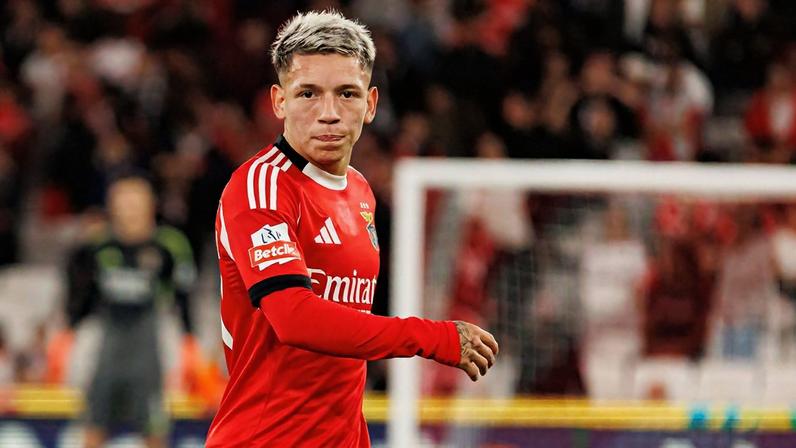 River Plate envia emissário a Portugal para negociar com o Benfica