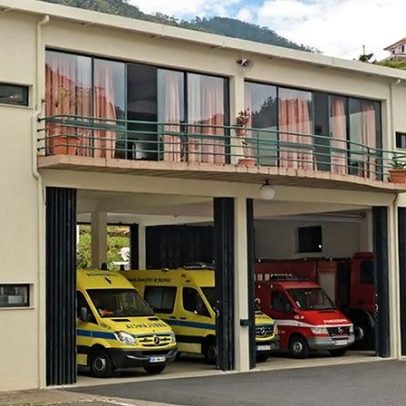 Homem de 80 anos encontrado morto em residência em Machico