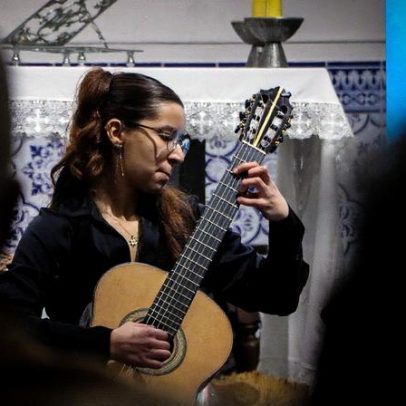 Beatriz Soares atua no concerto da VIII edição do Young Guitar Masters em Recarei