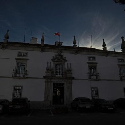Santarém reorganiza serviços municipais com cinco novos departamentos